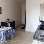 Casa Mao-cheia Arco da Calheta (Madeira)