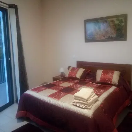 Casa Mao-cheia