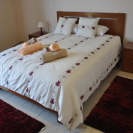 Casa Mao-cheia * Arco da Calheta (Madeira)