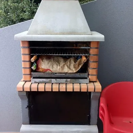 Casa Mao-cheia * Arco da Calheta (Madeira)