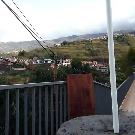 Casa Mao-cheia Arco da Calheta (Madeira)