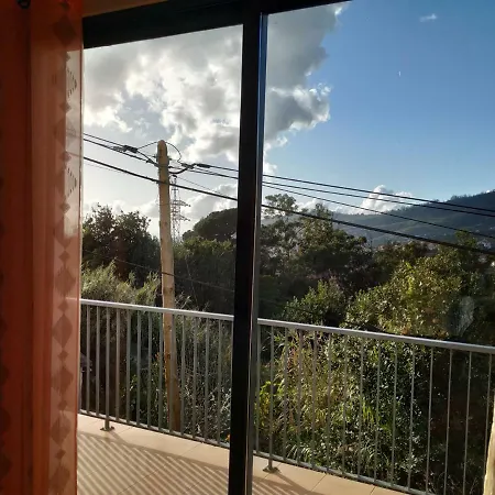 Casa Mao-cheia * Arco da Calheta (Madeira)