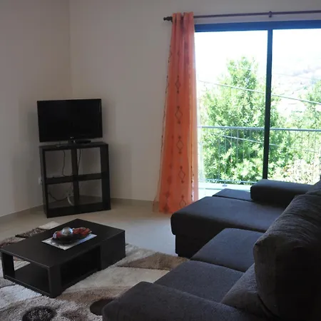 Casa Mao-cheia Апартаменты