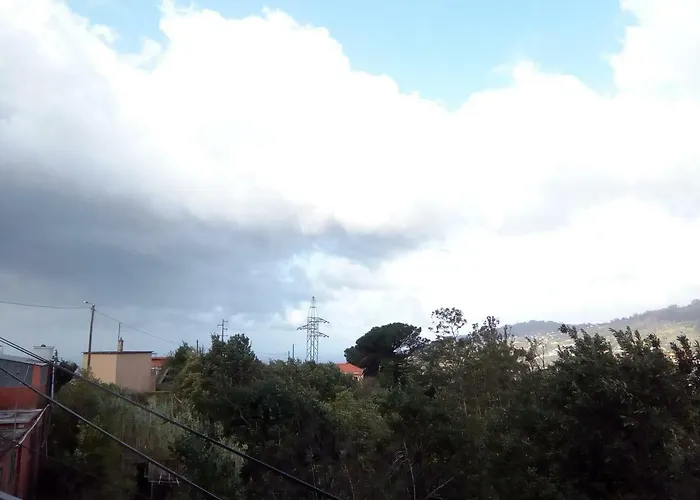 Casa Mao-cheia * Arco da Calheta (Madeira)